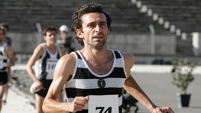 Fernando Mamede, figura do atletismo nacional, em competição