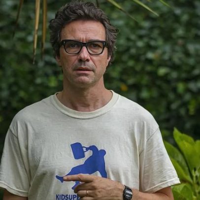 David Fonseca sofre queda de bicicleta durante gravação de vídeo