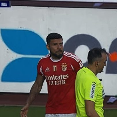 Otamendi expulso e falha no clássico entre FC Porto e Benfica no Dragão