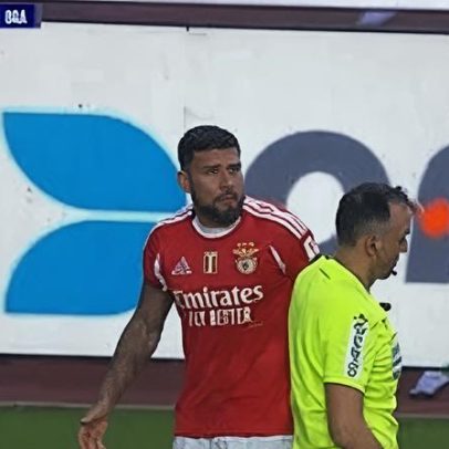Otamendi expulso contra Sp. Braga em clássico entre FC Porto e Benfica no Dragão