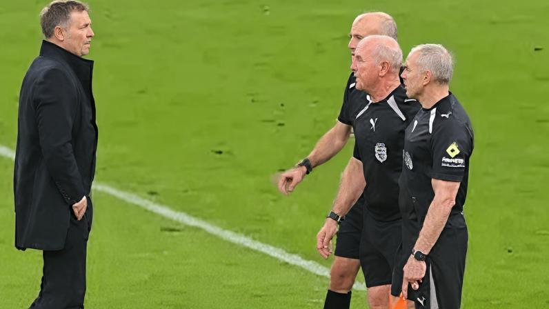 Darren Fletcher após eliminação do Man. United: «Os jogadores estão frágeis...»