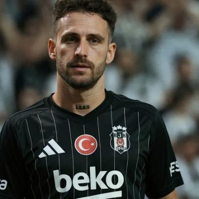 Vice-presidente do Besiktas diz que clube não está contra Rafa e pode jogar