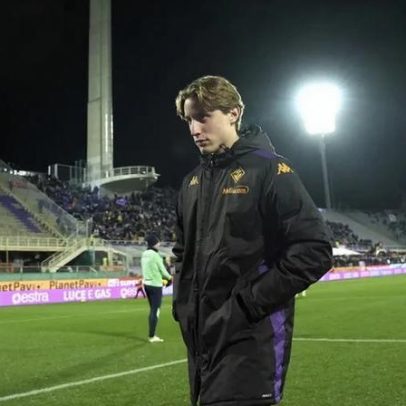 Edoardo Bove rescinde contrato com a Roma um ano após paragem cardíaca