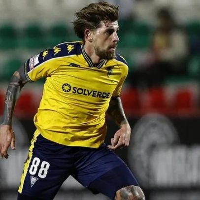 Regresso de Xeka ao Estoril no estádio das melhores memórias
