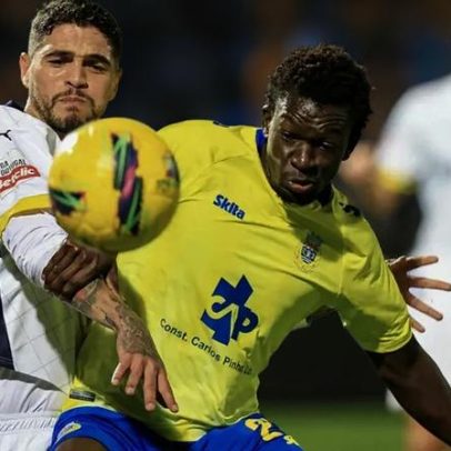 Famalicão empresta Riccieli aos brasileiros do Vitória
