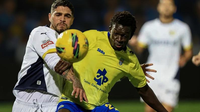 Riccieli vai jogar no Brasil