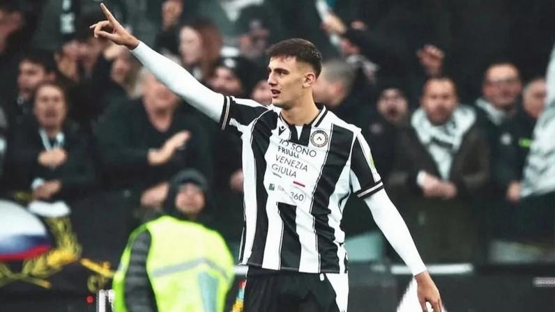 Benfica encerra interesse em Lorenzo Lucca