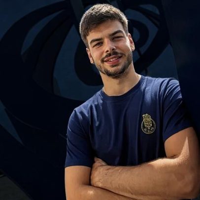 José Ferreira descreve sentimento inexplicável ao realizar sonho europeu