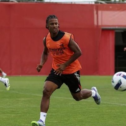 V. Guimarães entra na corrida pelo lateral do Benfica Leandro Santos