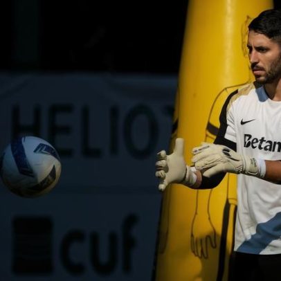 Rui Silva destaca boa fase no Sporting, foco no tri e referência na baliza