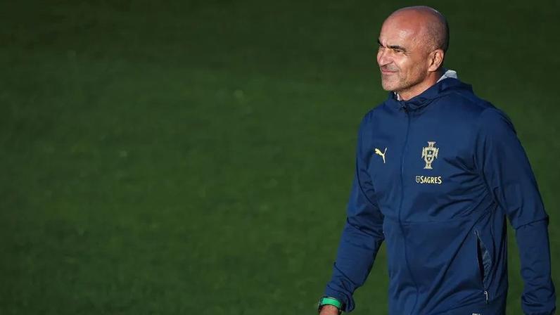 "Vai ser o meu terceiro Campeonato do Mundo e aprendi que ninguém chega como uma equipa campeã", diz Roberto Martínez