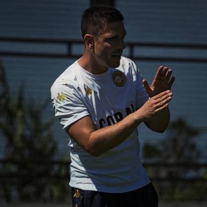 Tiago Margarido antevê dérbi das ilhas frente ao Santa Clara