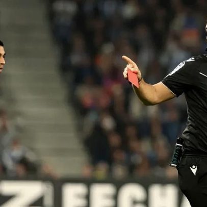 FC Porto acusa Veríssimo de relatórios omissos sem veracidade