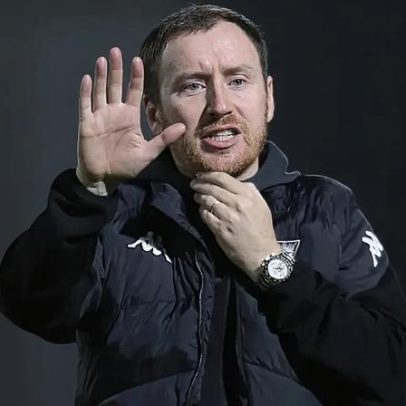 Cathro confiante para jogo com o Benfica; empate não é bom resultado