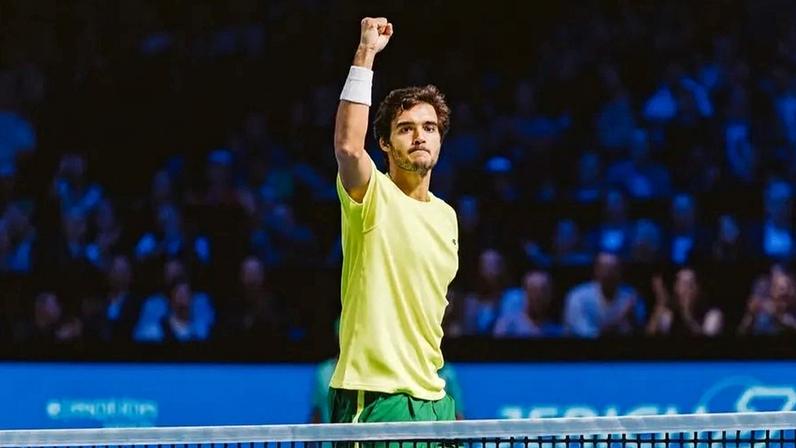 Francisco Cabral quebra recorde e sobe ao 19.º no ranking mundial de pares