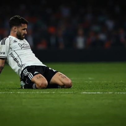 Rafa fica de fora do estágio do Besiktas em Antalya