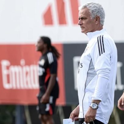 Dilema de Mourinho: quem substitui Barrenechea no Dragão