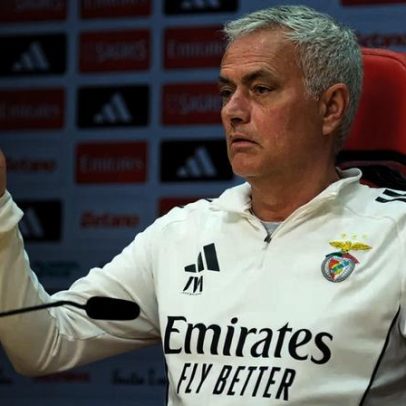 Conferência de Mourinho em direto antes do jogo com o FC Porto