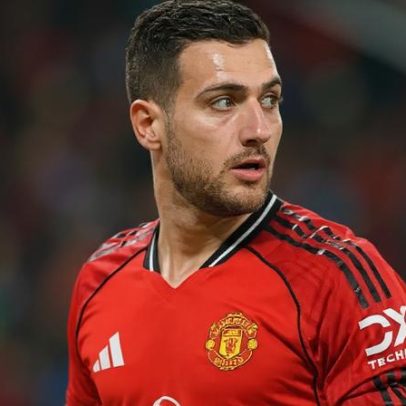 Lance com Dalot gera polémica; Guardiola pedia expulsão e Liga reage