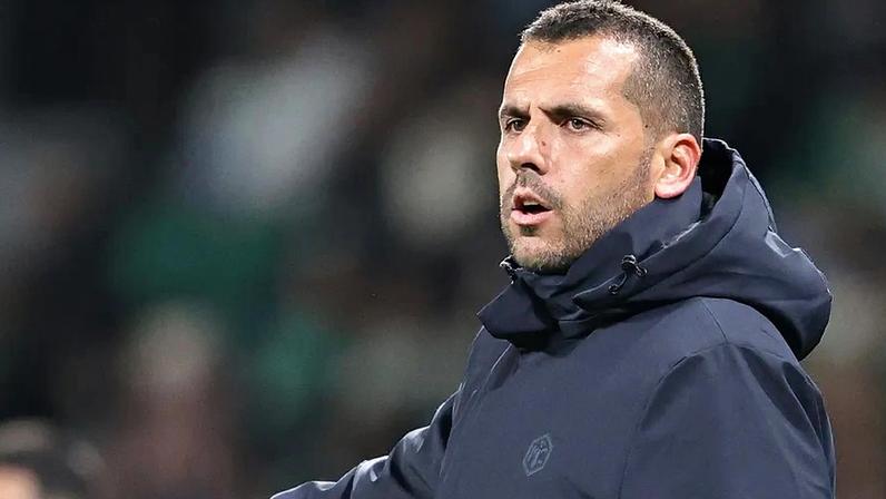 João Nuno, treinador do E. Amadora