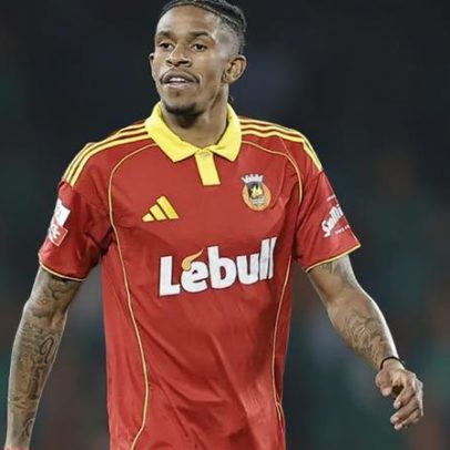 Representantes de André Luiz em Vila do Conde para assistir Rio Ave-Benfica