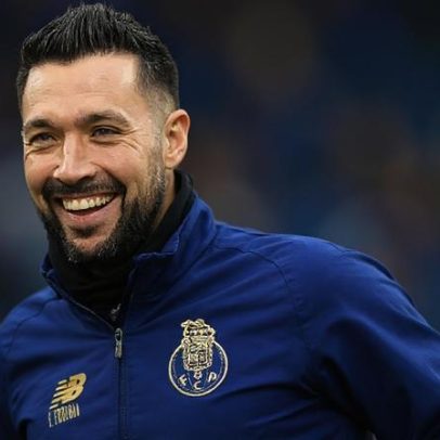 Chelsea mira Farioli; Villas-Boas elogia o compromisso do treinador