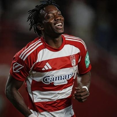 Sporting em negociações por extremo do Granada