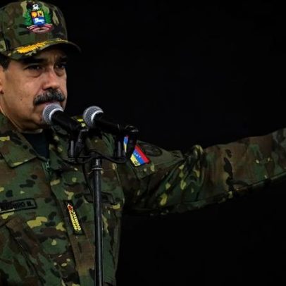 Governo denuncia agressão militar dos EUA e declara estado de emergência