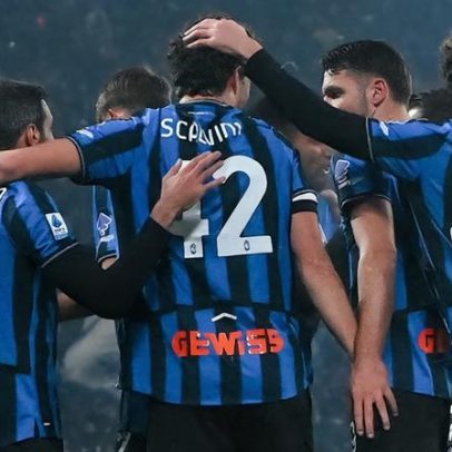 Atalanta vence Roma e atrasa corrida da Liga dos Campeões