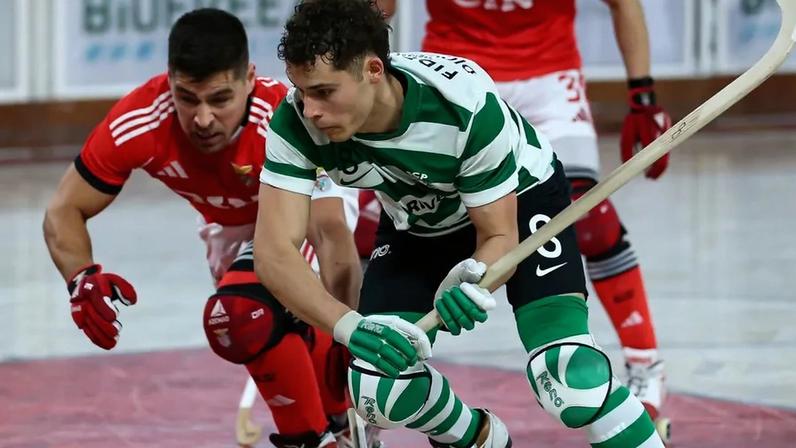Benfica e Sporting empatam dérbi de hóquei em patins na Luz