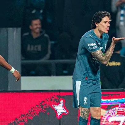 Dois ex-Benfica decidem jogo e Al Hilal assume liderança sobre Al Nassr