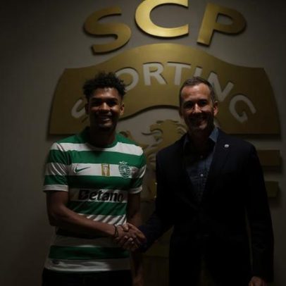 Luís Guilherme assina pelo Sporting até 2030 com cláusula de 80 milhões