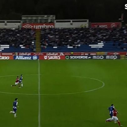 Iturralde González analisa Santa Clara-FC Porto e expulsão de Bednarek