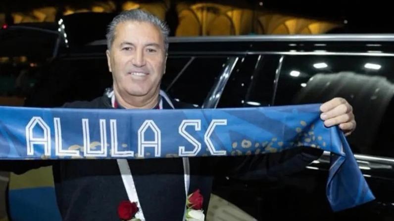 José Peseiro estreia-se a vencer pelo Al Ula