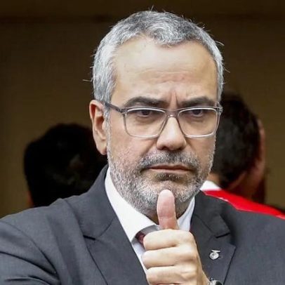 Pereira da Costa elogia participação na AG, descrevendo-a como enorme