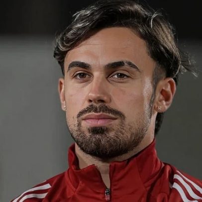 Extremo espanhol admite ter ido ao Qatar pelo dinheiro