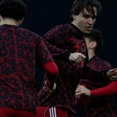 Liverpool não abdica de Chiesa, mantém interesse
