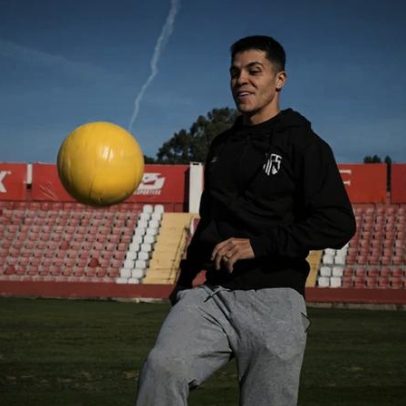 AVS SAD contrata Roni Medeiros para o meio-campo