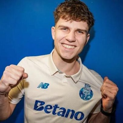 Oskar Pietuszewski é confirmado como reforço do FC Porto