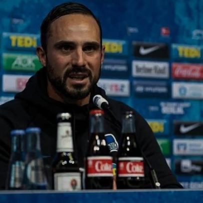 Ex-treinador do Werder Bremen vira gerente no McDonald's