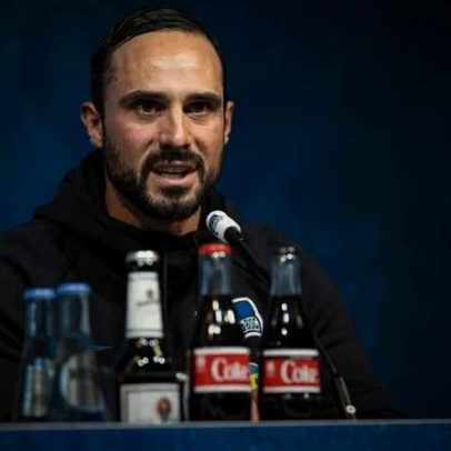 Ex-treinador do Werder Bremen passa a gerente no McDonald's