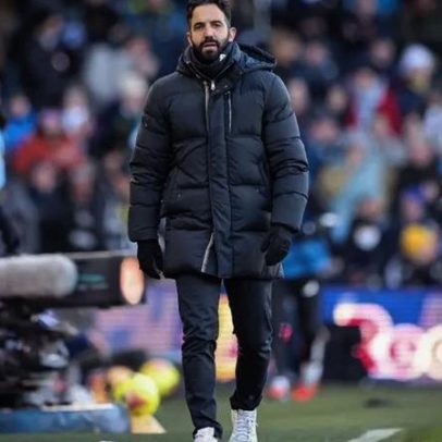 Rúben Amorim regressa a Portugal após despedimento do Manchester United