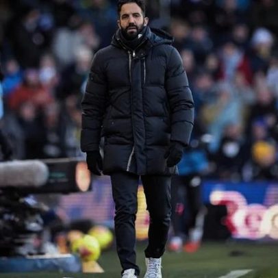 Rúben Amorim regressa a Portugal após despedimento do Manchester United