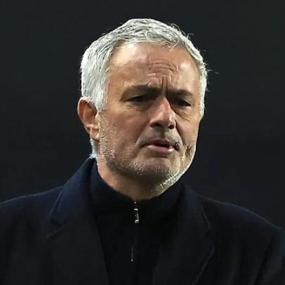 Mourinho comenta pressão no Benfica antes do jogo com a Juventus
