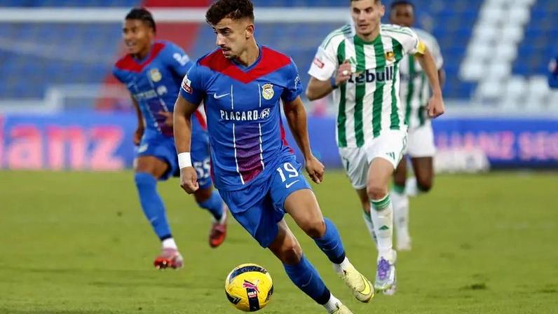 Tiago Leite ao serviço do Alverca