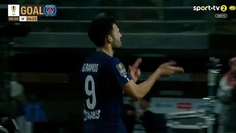 Gonçalo Ramos marca, leva jogo para penáltis e converte primeiro no desempate