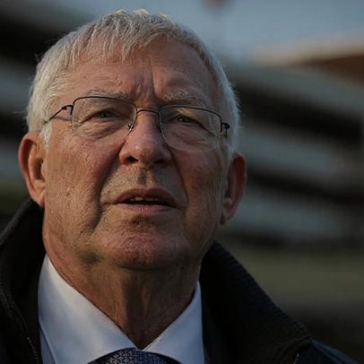 Presença de Alex Ferguson no Manchester United irrita Roy Keane