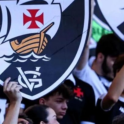 Adeptos do Vasco confundem perfil e criticam contratações de outro clube