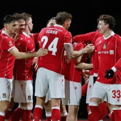 Wrexham elimina Nottingham Forest e avança na Taça de Inglaterra