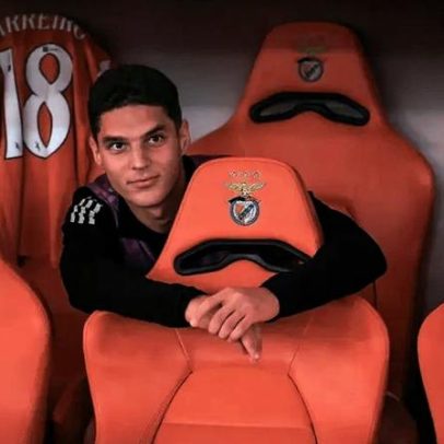 Sudakov acusa a carga: razões para o apagão do ucraniano no Benfica